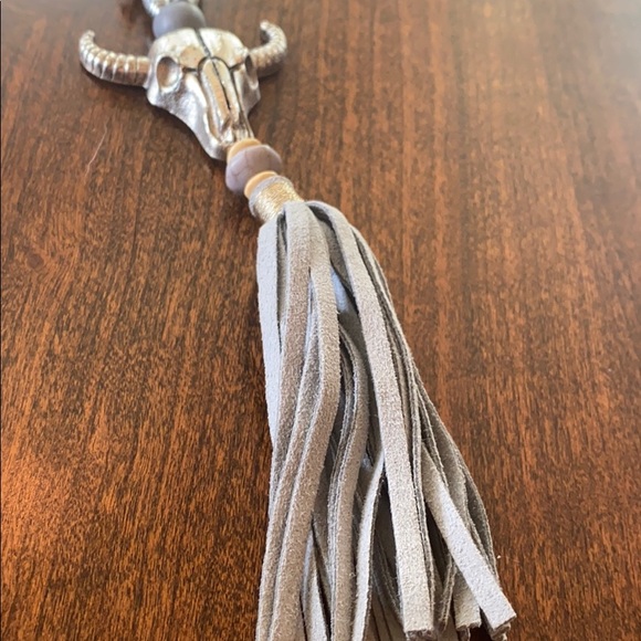 Cow Skull Hippie Necklace - Picture 7 of 8